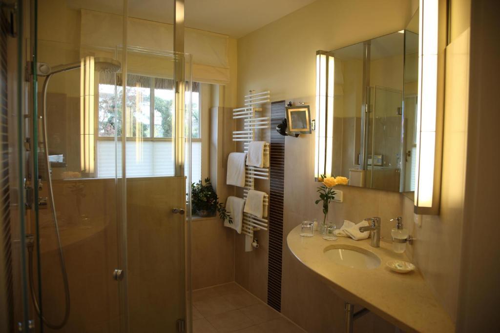 Romantik Hotel Namenlos Ahrenshoop Habitación foto